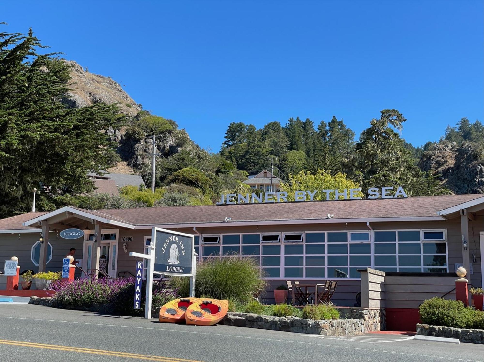 Jenner Inn Экстерьер фото