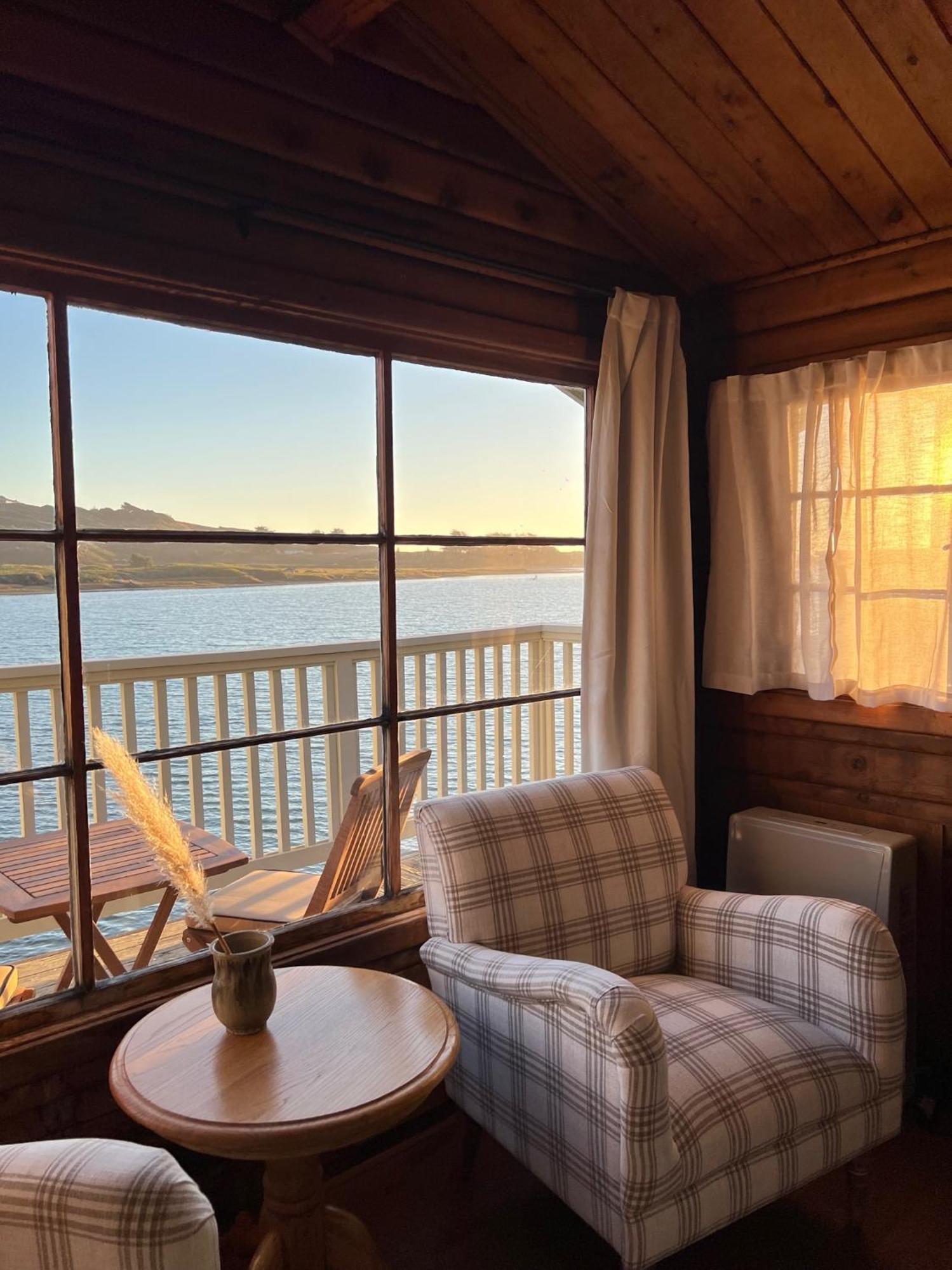 Jenner Inn Экстерьер фото